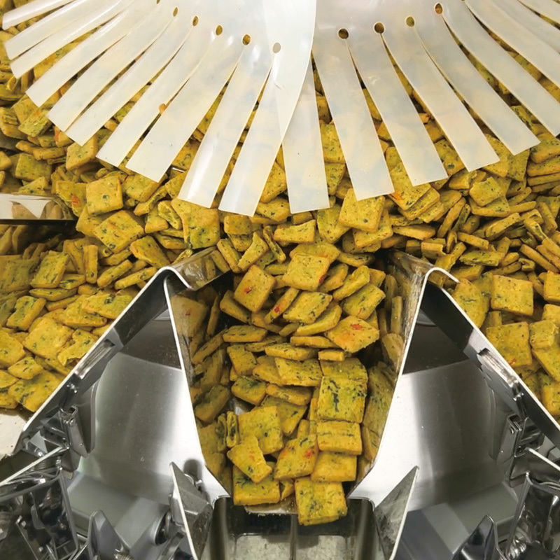 دستگاه بسته‌بندی و پرکن عمودی خودکار و کمی‌سازی ذرات با کیفیت بالا برای مواد غذایی اسنک، توزین و بسته‌بندی VFFS