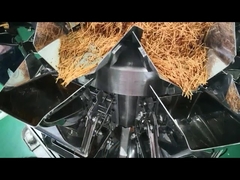 بسته بندی و وزن کردن محصول رشته ای